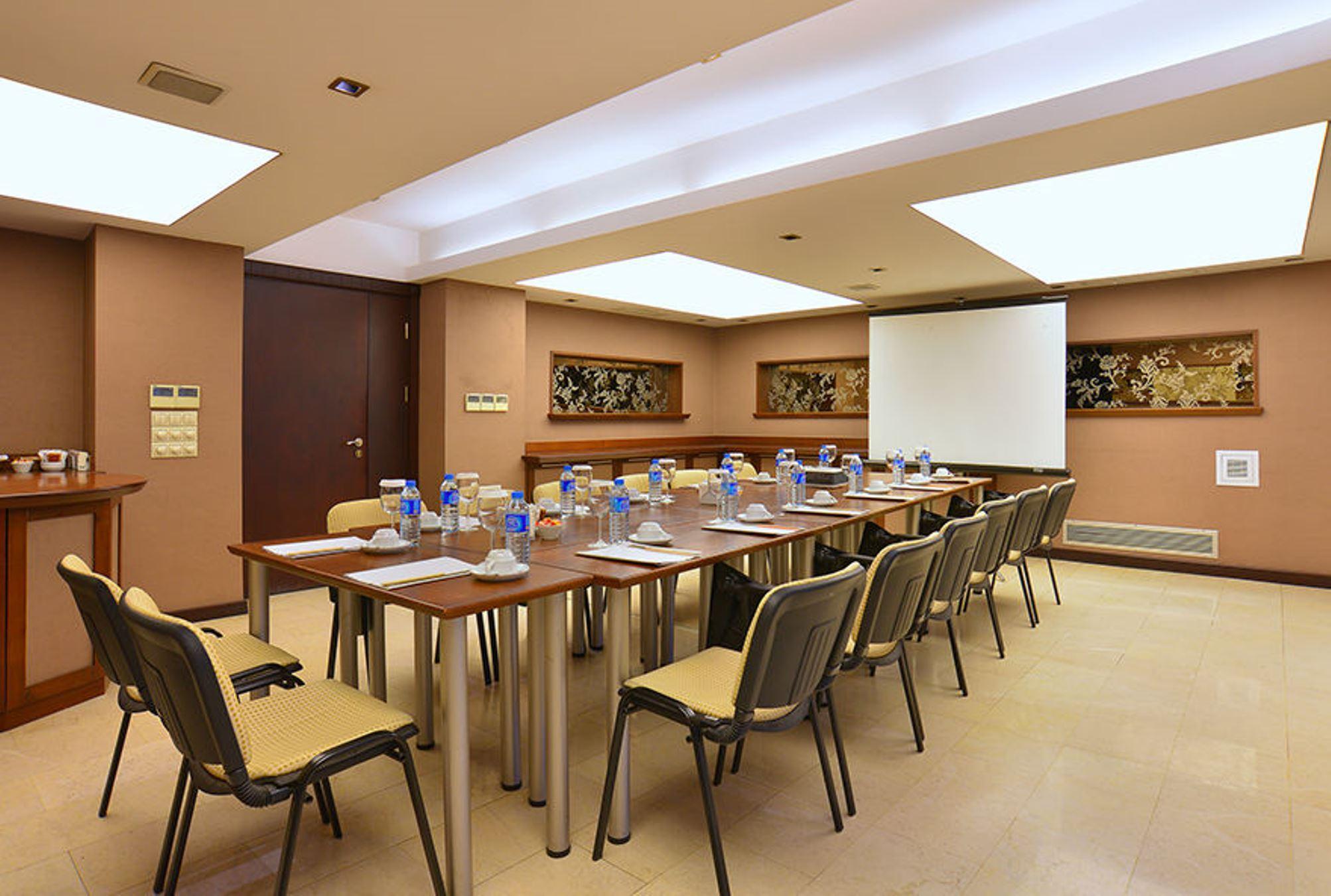 Pera Rose Hotel & Spa Istanbul Exterior foto