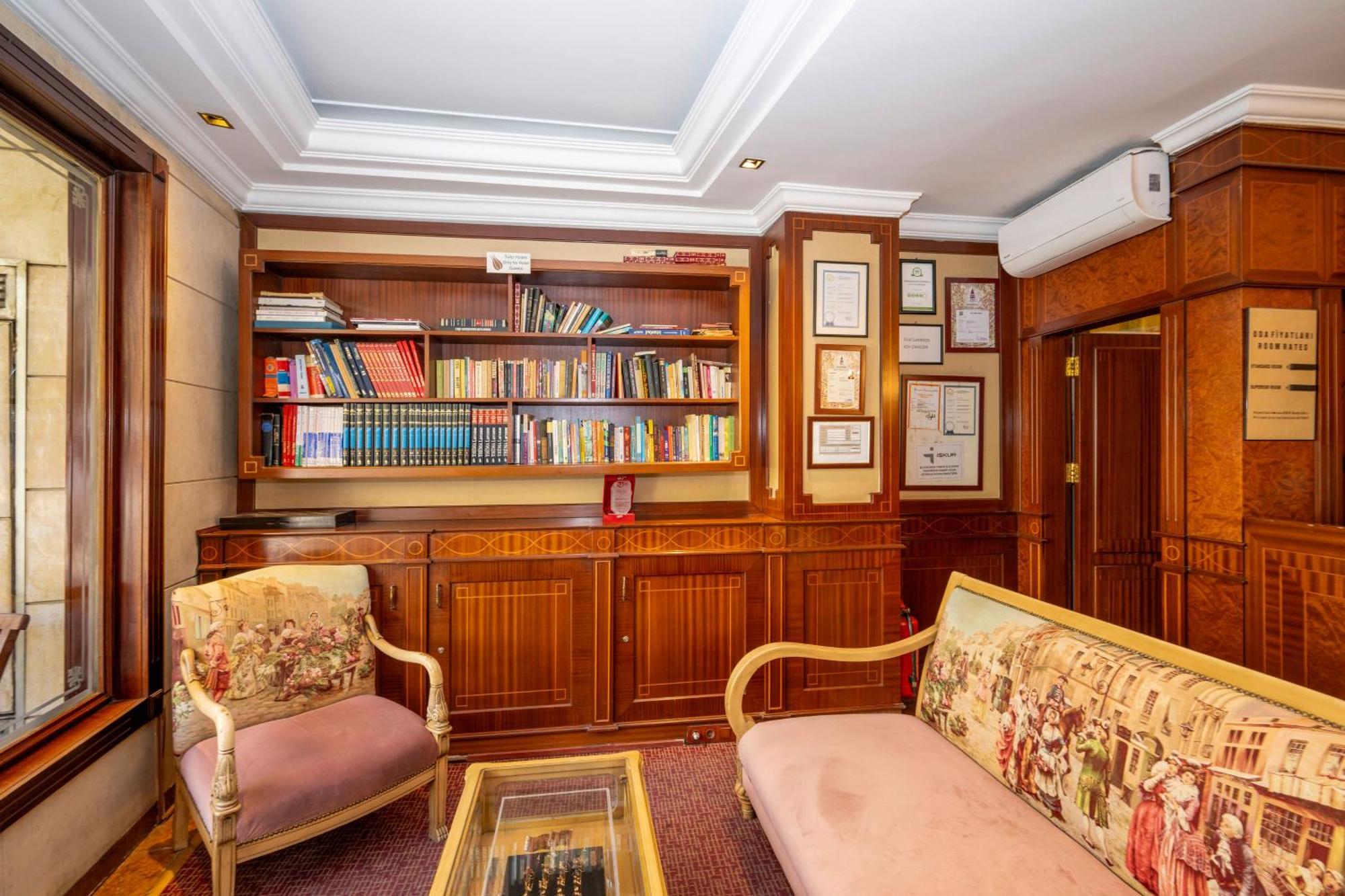 Pera Rose Hotel & Spa Istanbul Exterior foto