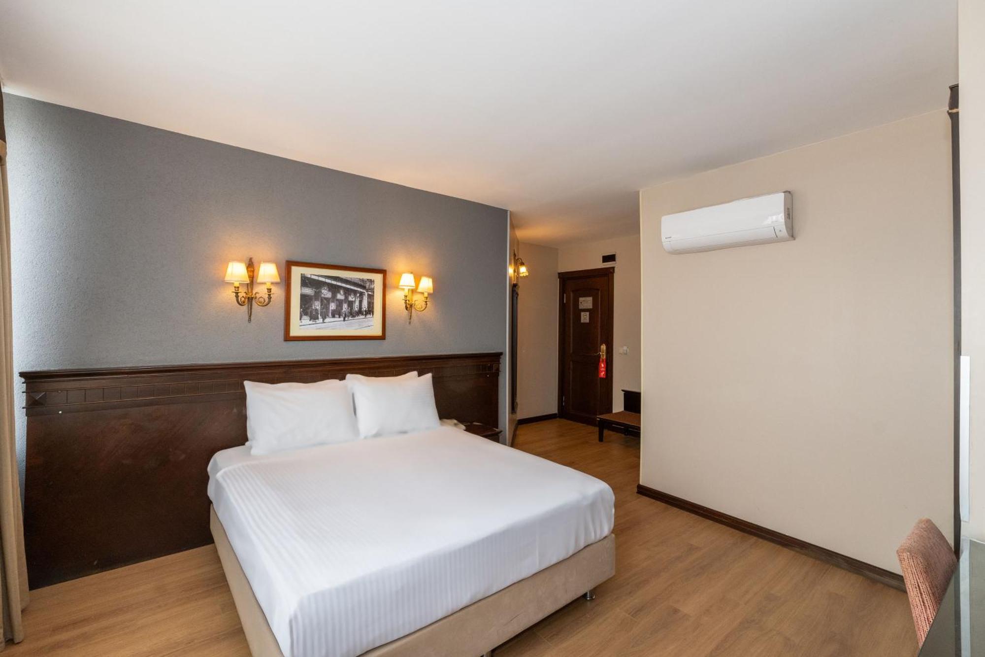 Pera Rose Hotel & Spa Istanbul Exterior foto