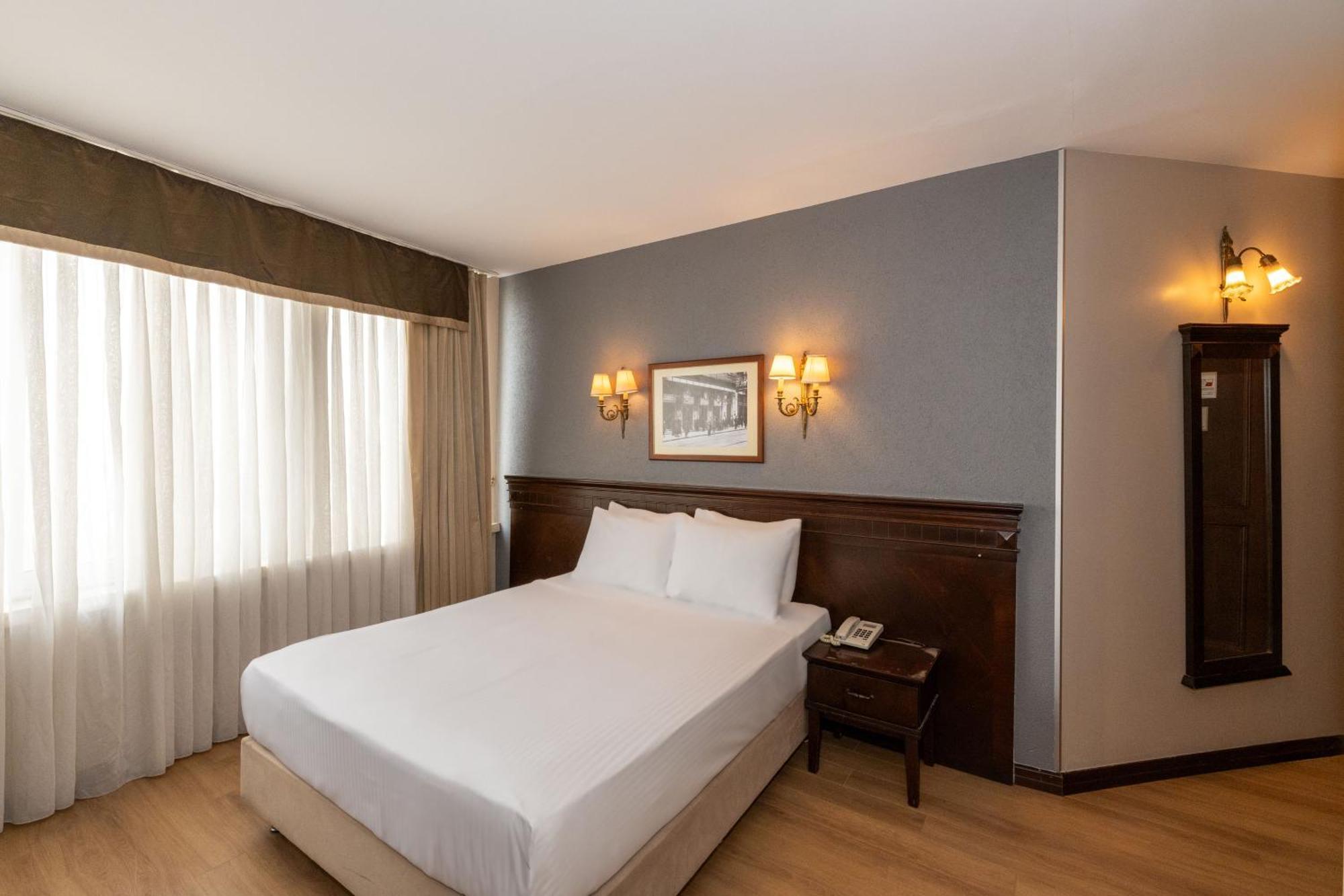 Pera Rose Hotel & Spa Istanbul Exterior foto